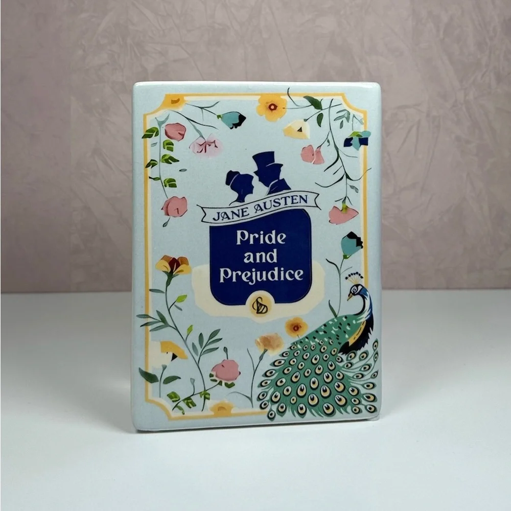 Jane Austen 'Pride and Prejudice' Decorative Vase
